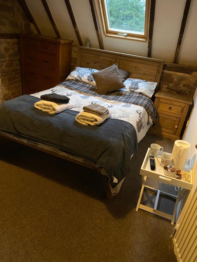 Crosskeys Inn Guest Rooms In Wye Valley Goodrich Exteriér fotografie